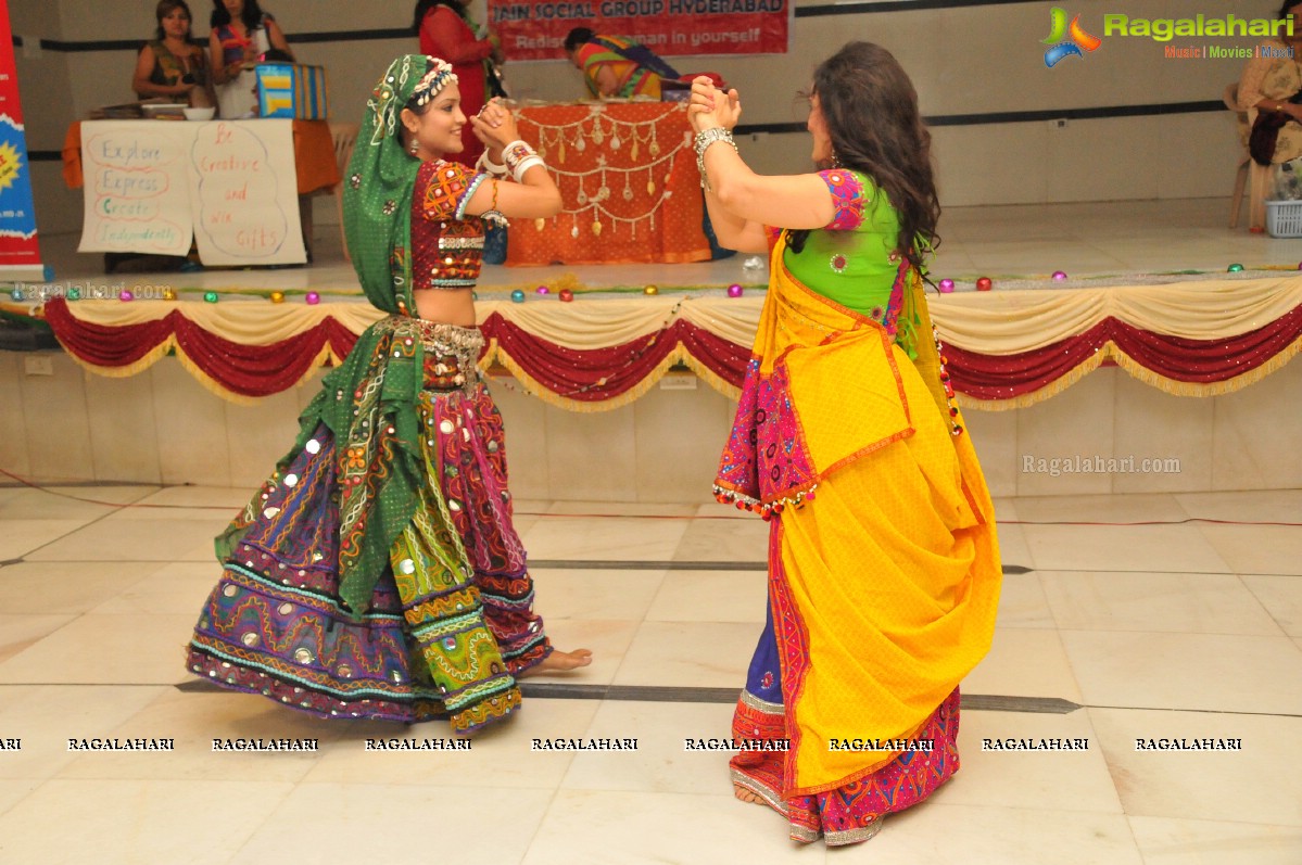 Sangini Club's Dandiya Celebrations 2014