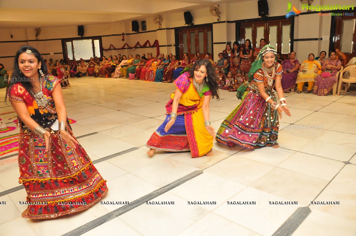 Sangini Club's Dandiya Celebrations 2014