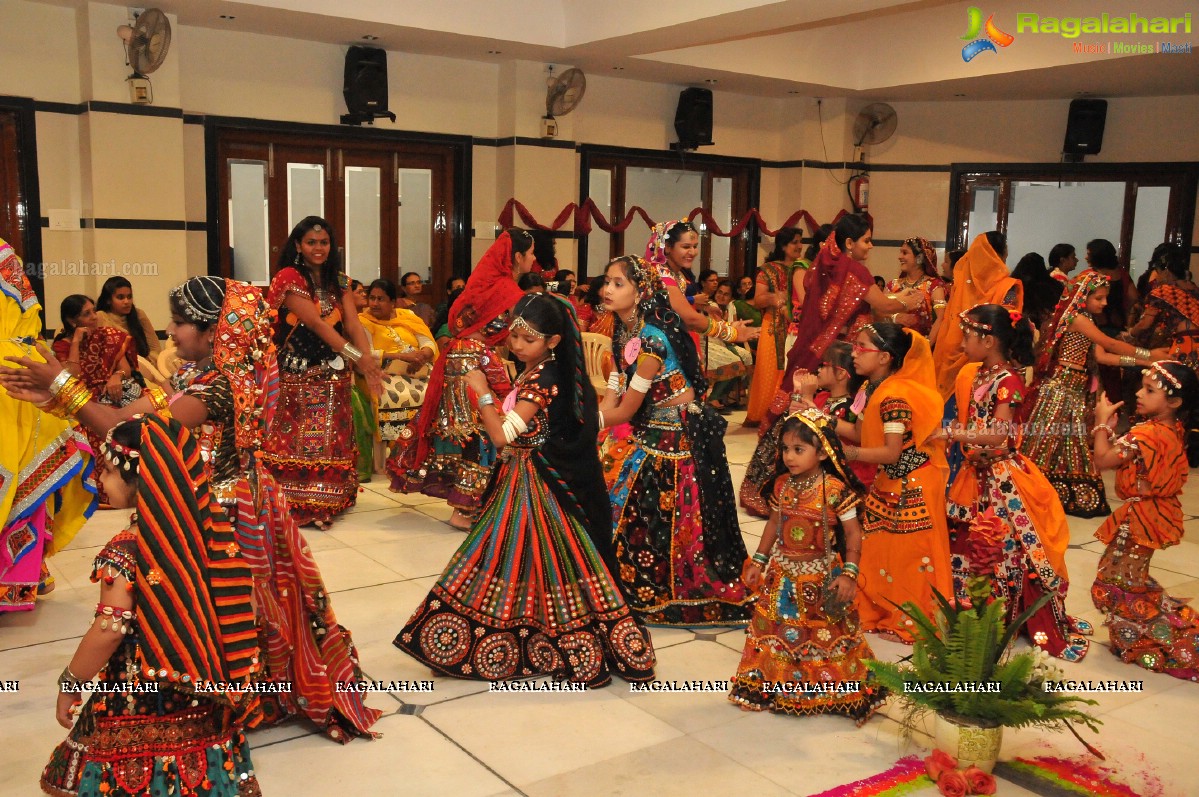 Sangini Club's Dandiya Celebrations 2014