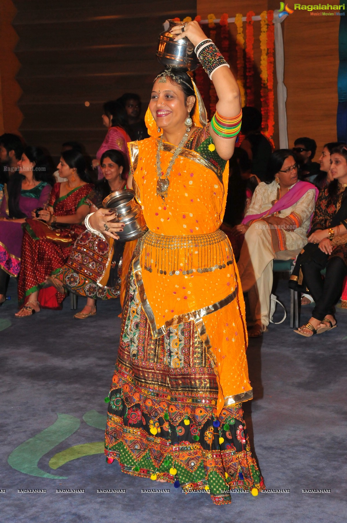 Sanskruti Ladies Club's Shardiya Durgotsav - Choreography by Bina Mehta