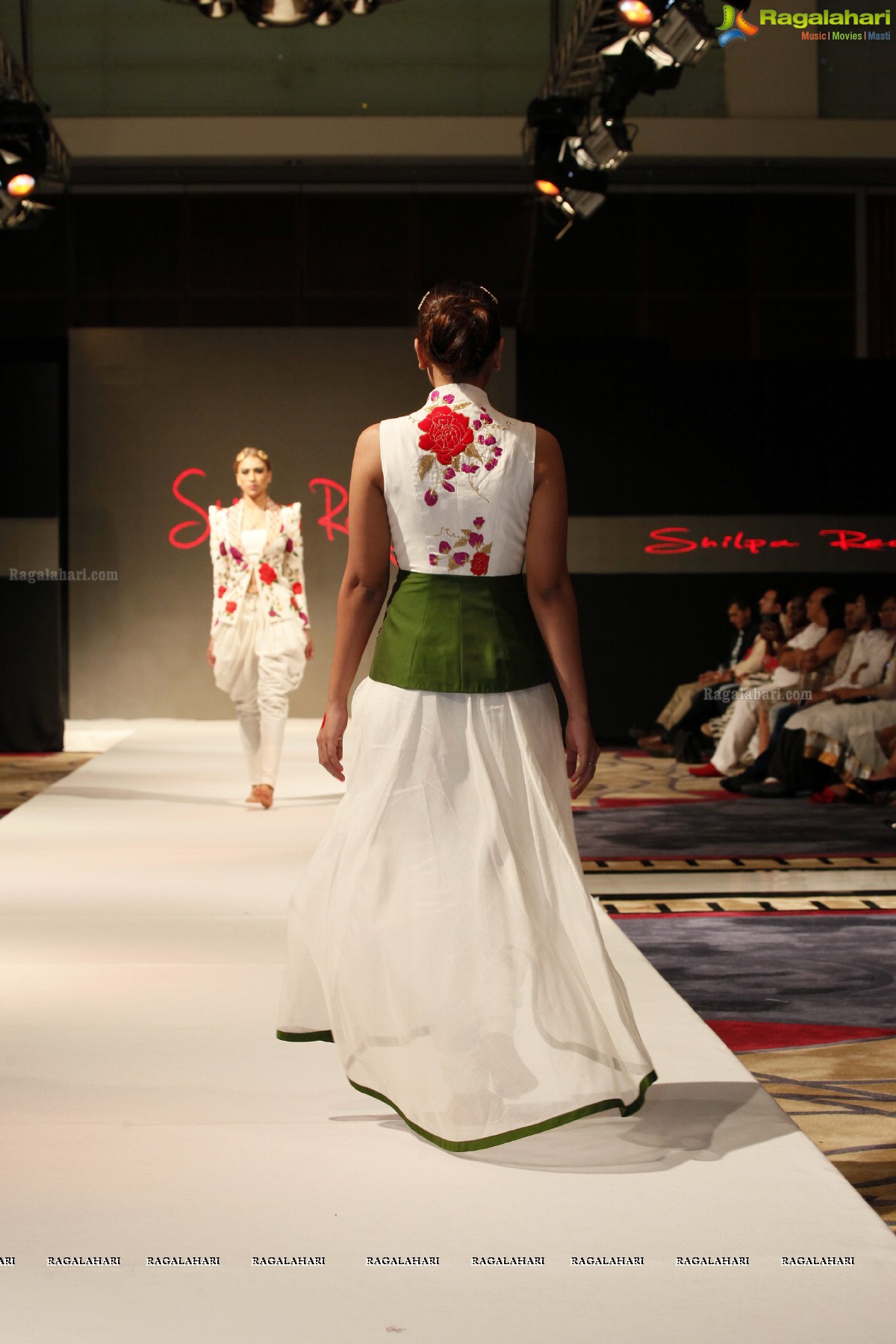 Shilpa Reddy Collections at India Fashion Week 2014, Dubai