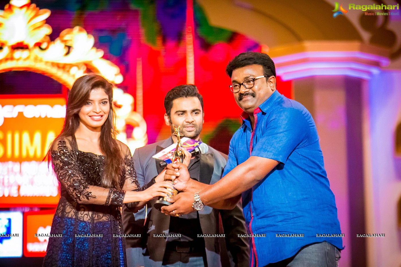 SIIMA 2014 (Day 1), Malaysia [Full Set]