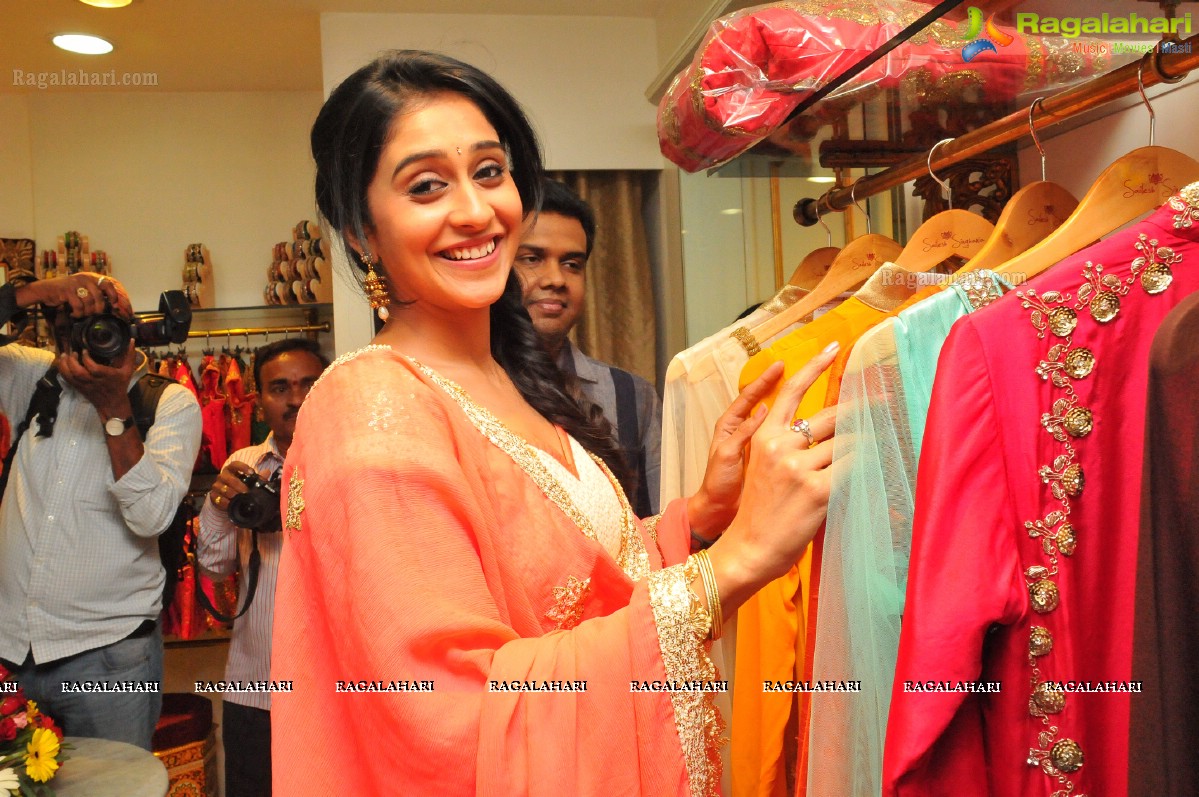 Singhania's Contemporary Collections Launch (Sept. 2014)