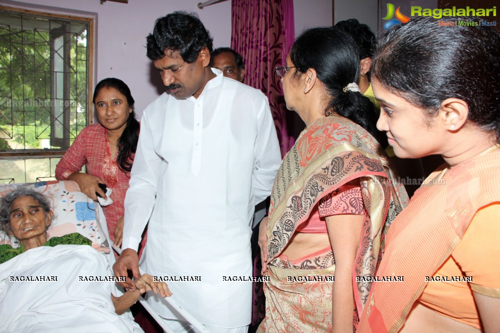 Deputy Chief Minister Dr Rajiah visits Sparsh Hospice, Hyderabad