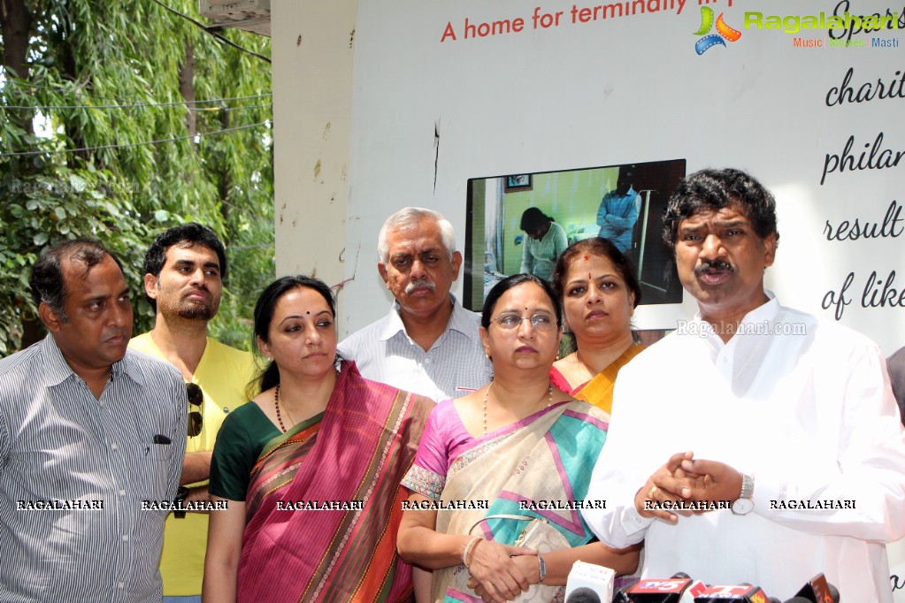 Deputy Chief Minister Dr Rajiah visits Sparsh Hospice, Hyderabad