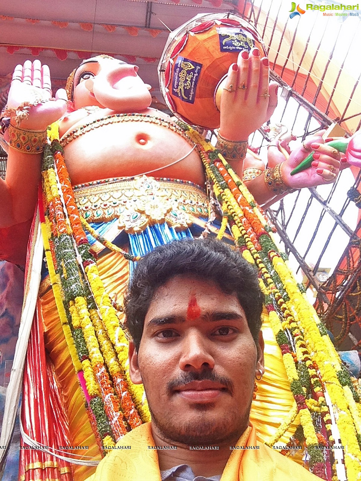 Sudhakar Komakula at Khairatabad Ganesh