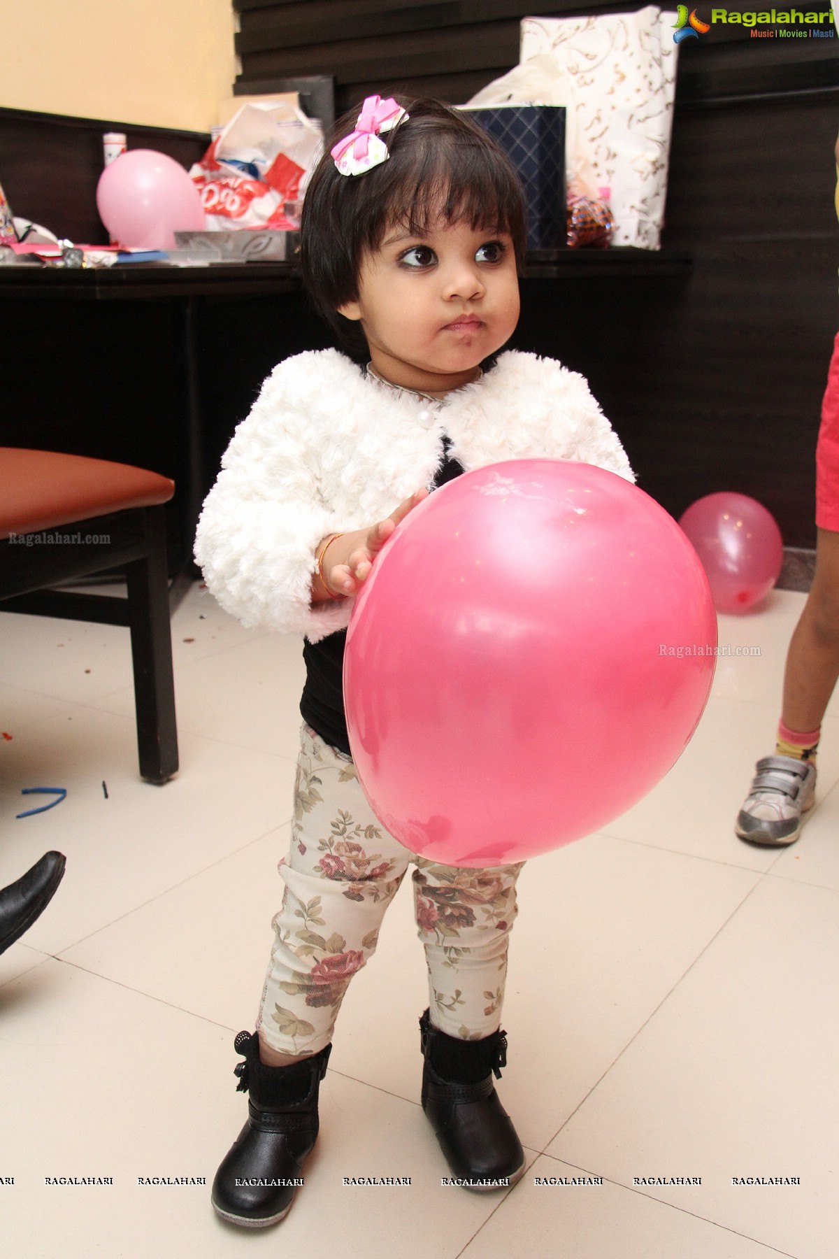 Suhani Birthday Party 2014 at Pizza Hut, Hyderabad