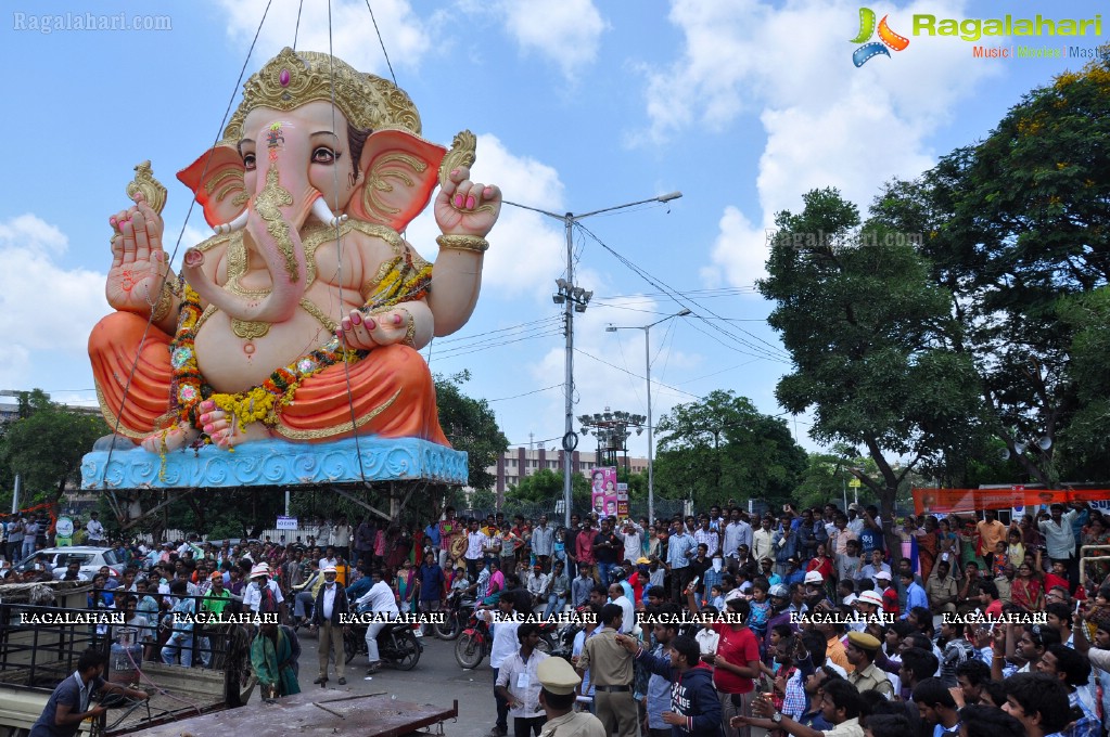 Ganesh Nimajjanam 2014, Hyderabad (Day 2)