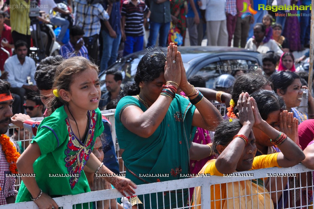 Ganesh Nimajjanam 2014, Hyderabad (Day 2)