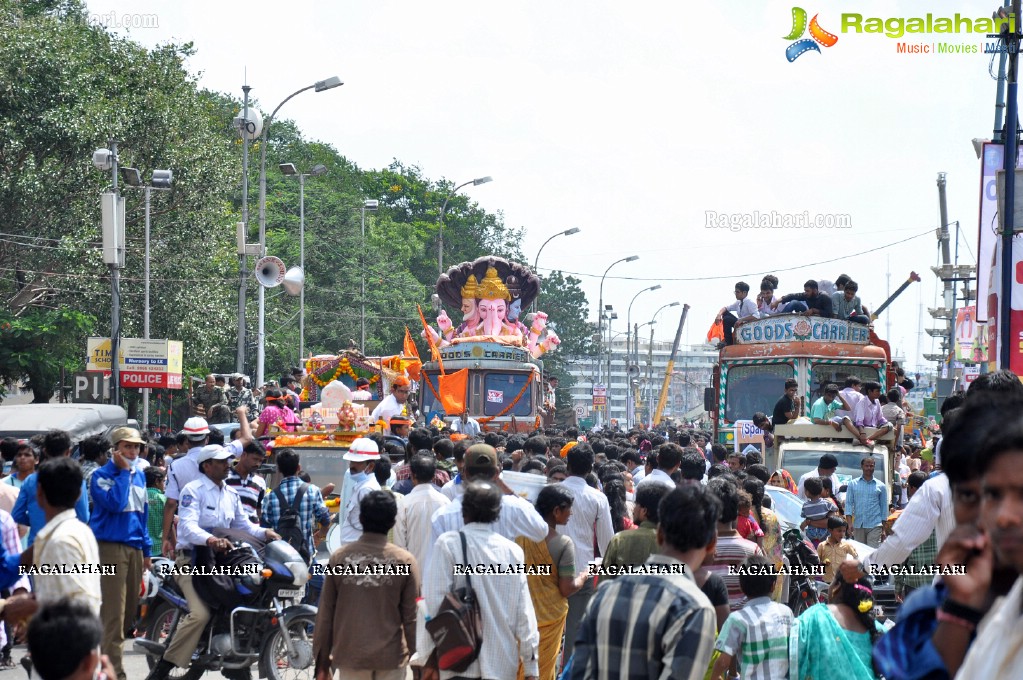 Ganesh Nimajjanam 2014, Hyderabad (Day 2)