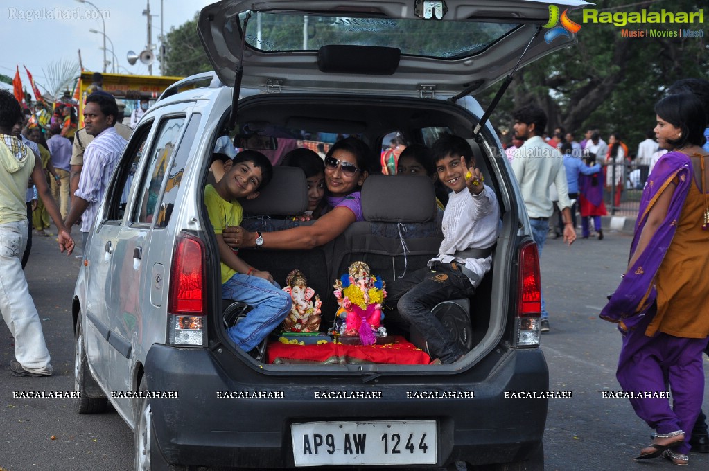 Ganesh Nimajjanam 2014, Hyderabad (Day 2)