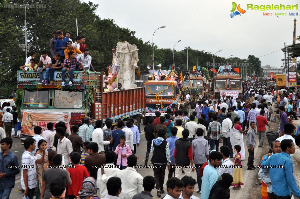 Ganesh Nimajjanam 2014, Hyderabad (Day 2)