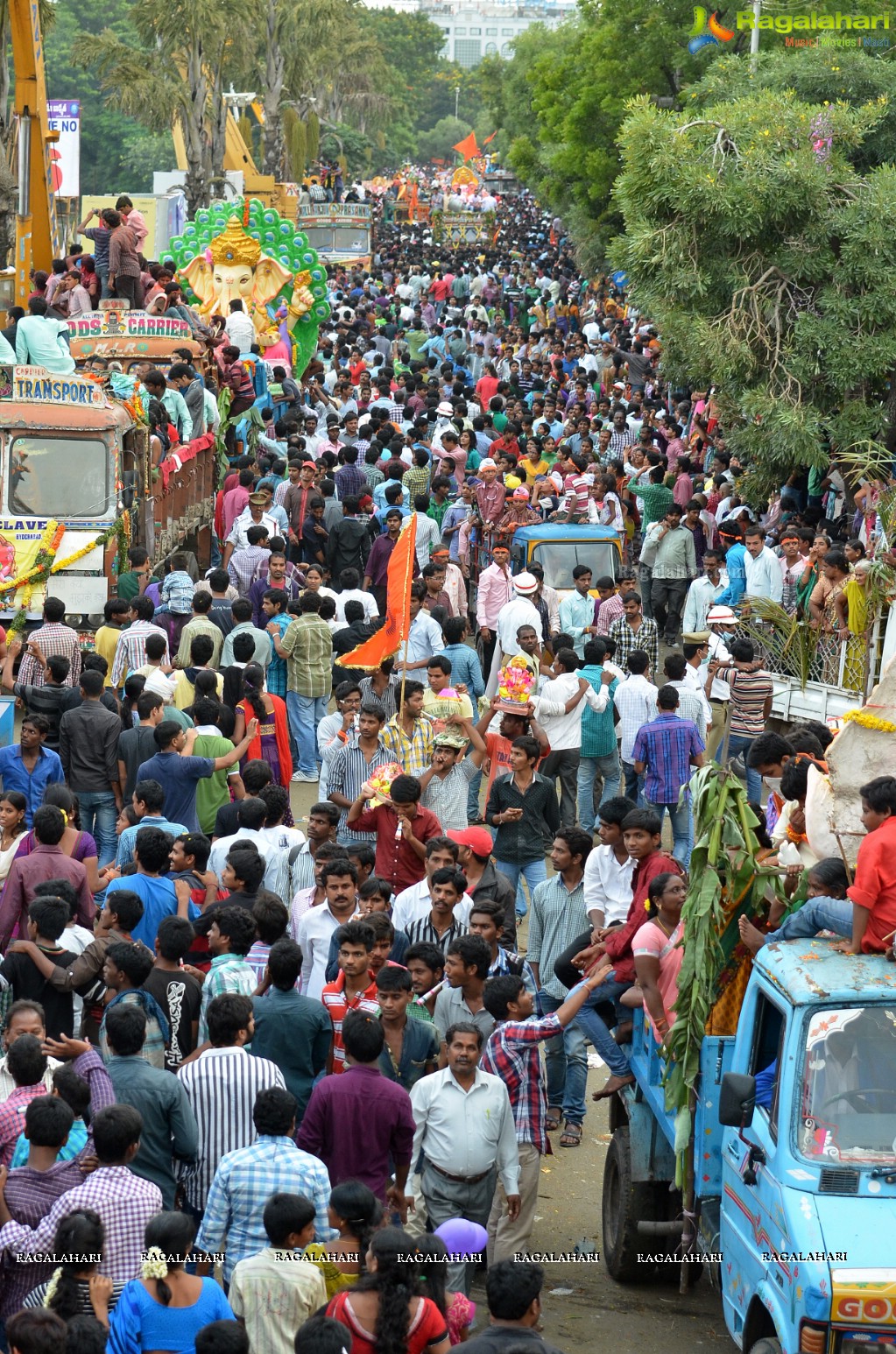 Ganesh Nimajjanam 2014, Hyderabad (Day 2)