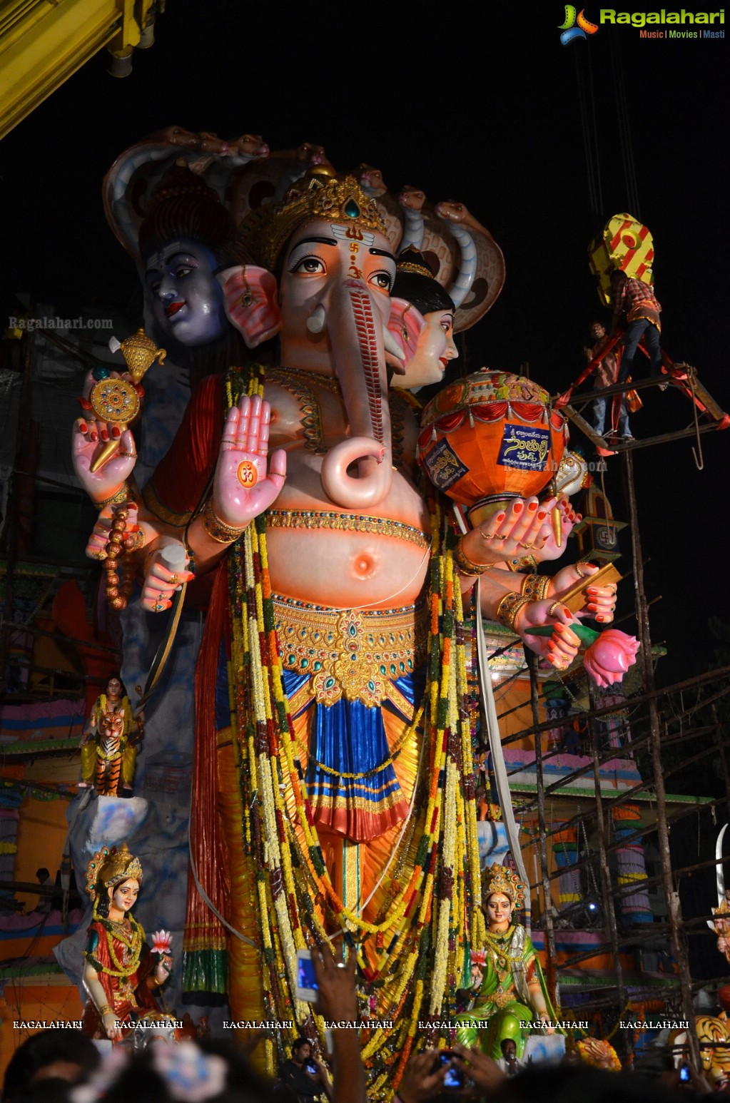 Ganesh Nimajjanam 2014, Hyderabad (Day 2)