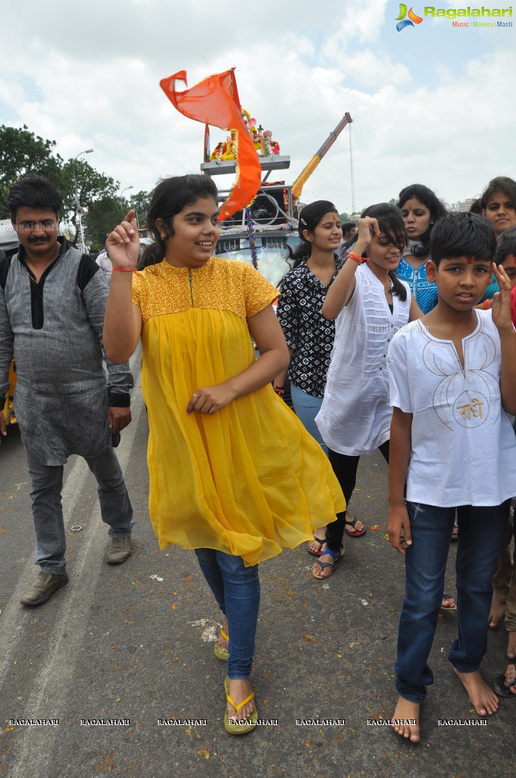 Ganesh Nimajjanam 2014, Hyderabad (Day 2)