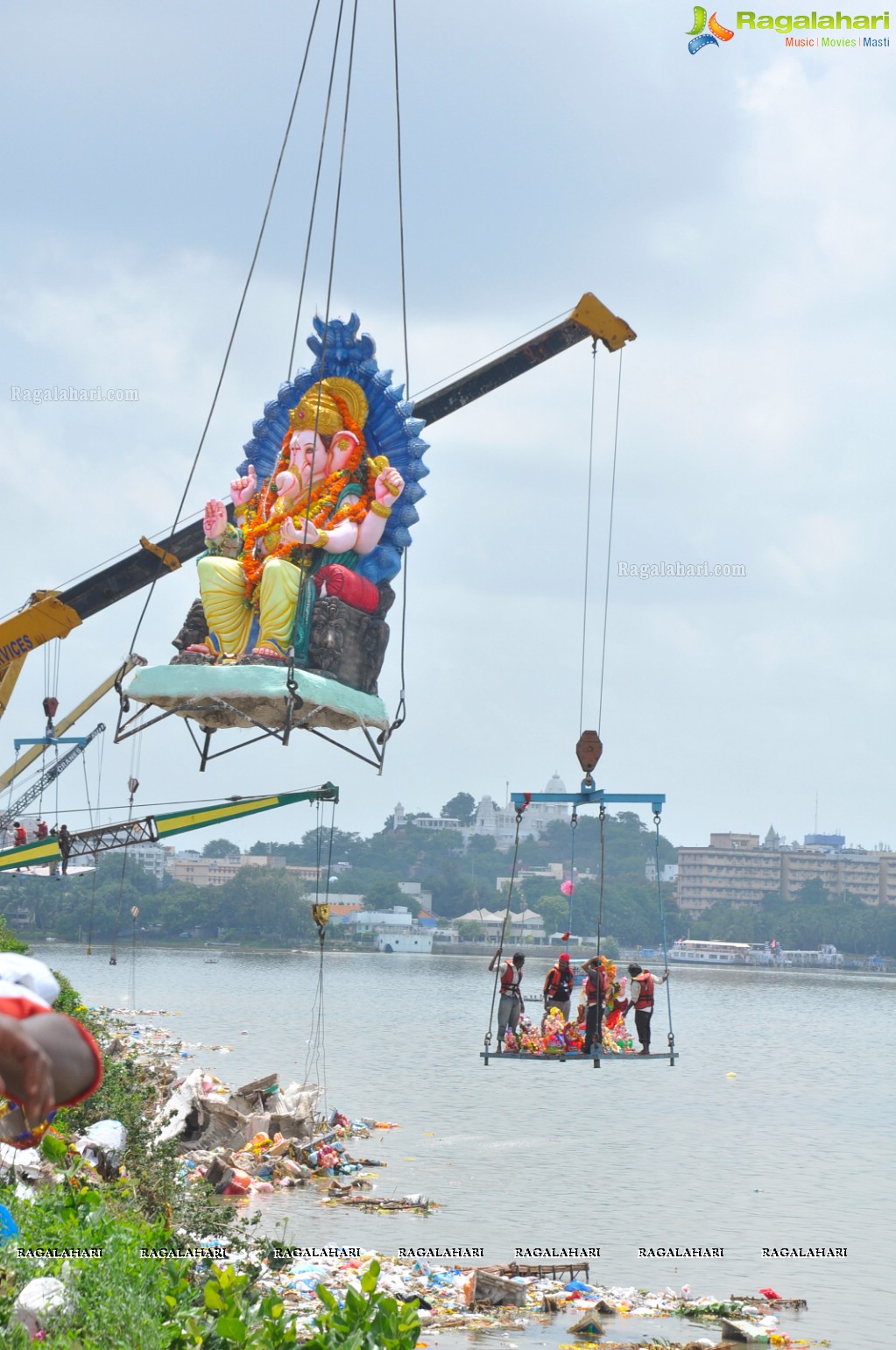 Ganesh Nimajjanam 2014, Hyderabad (Day 2)