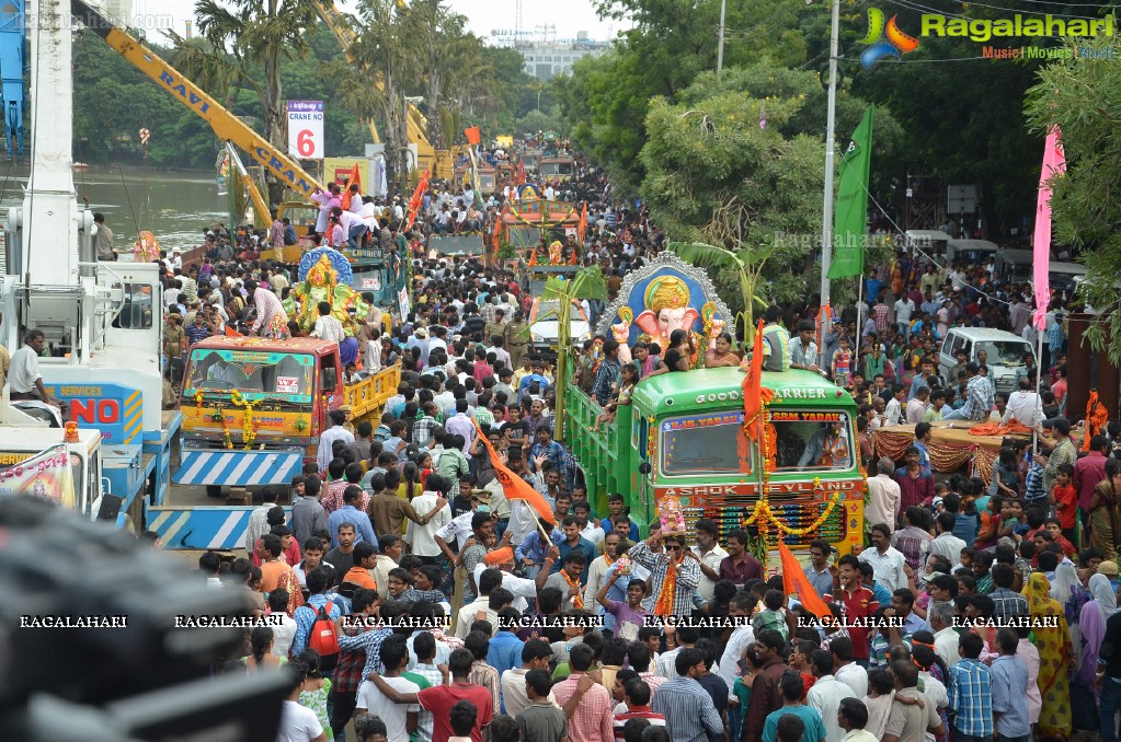 Ganesh Nimajjanam 2014, Hyderabad (Day 2)