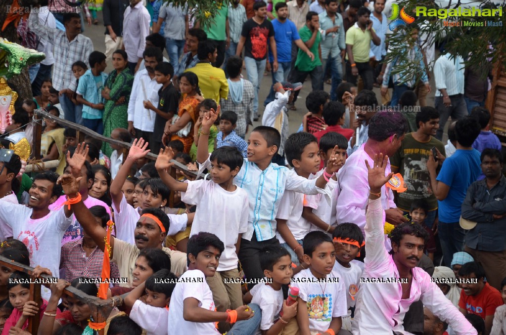 Ganesh Nimajjanam 2014, Hyderabad (Day 2)