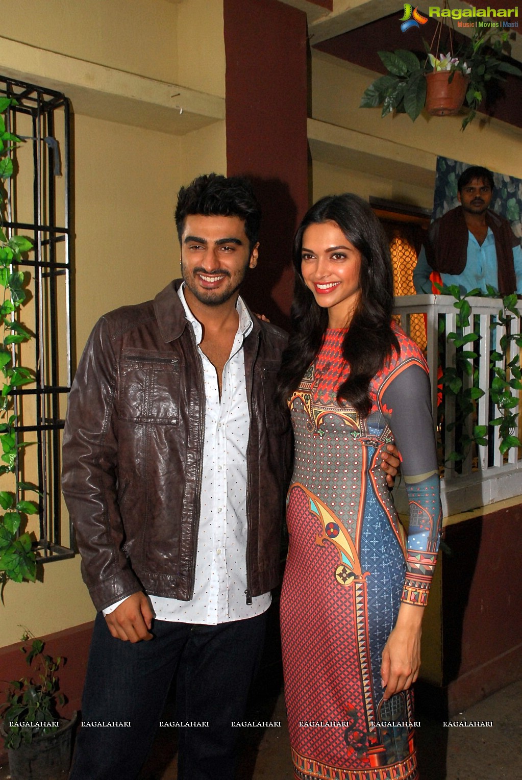 On The Sets: Yeh Hai Mohabbatein