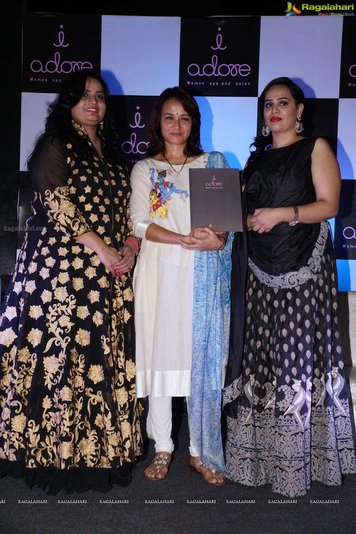 Amala Akkineni launches I Adore Luxury Spa and Salon Exclusively for Women, Hyderabad