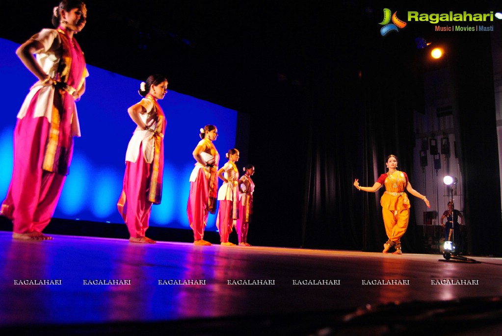 Menakaa - A Kuchipudi Dance Performance by Rajeswari Sainath and Troupe, Hyderabad