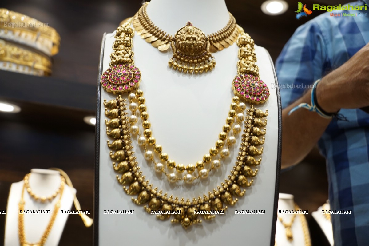 Shamili Sounderajan Showcases CMR Jewels Exclusive Jewellery Collection, Hyderabad