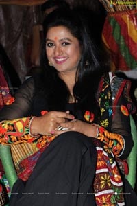 Dandiya Garba