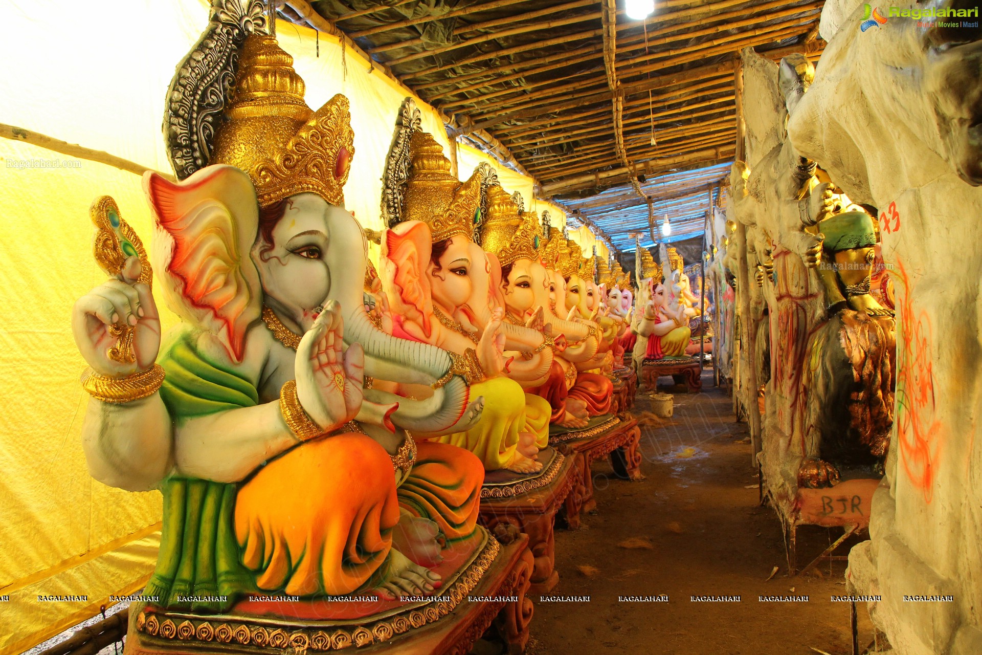 Hyderabad Ganesh Idols 2015 (High Definition)