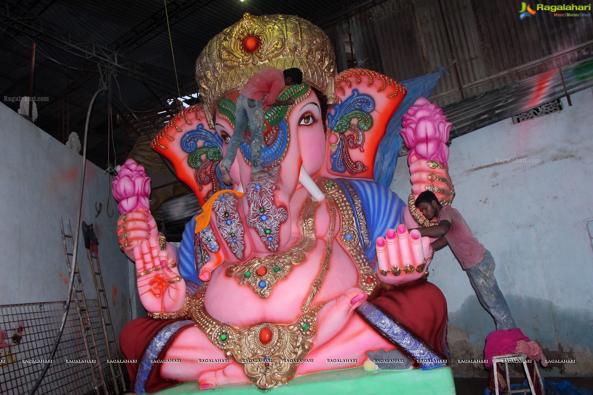 Hyderabad Ganesh Idols 2015 (High Definition)