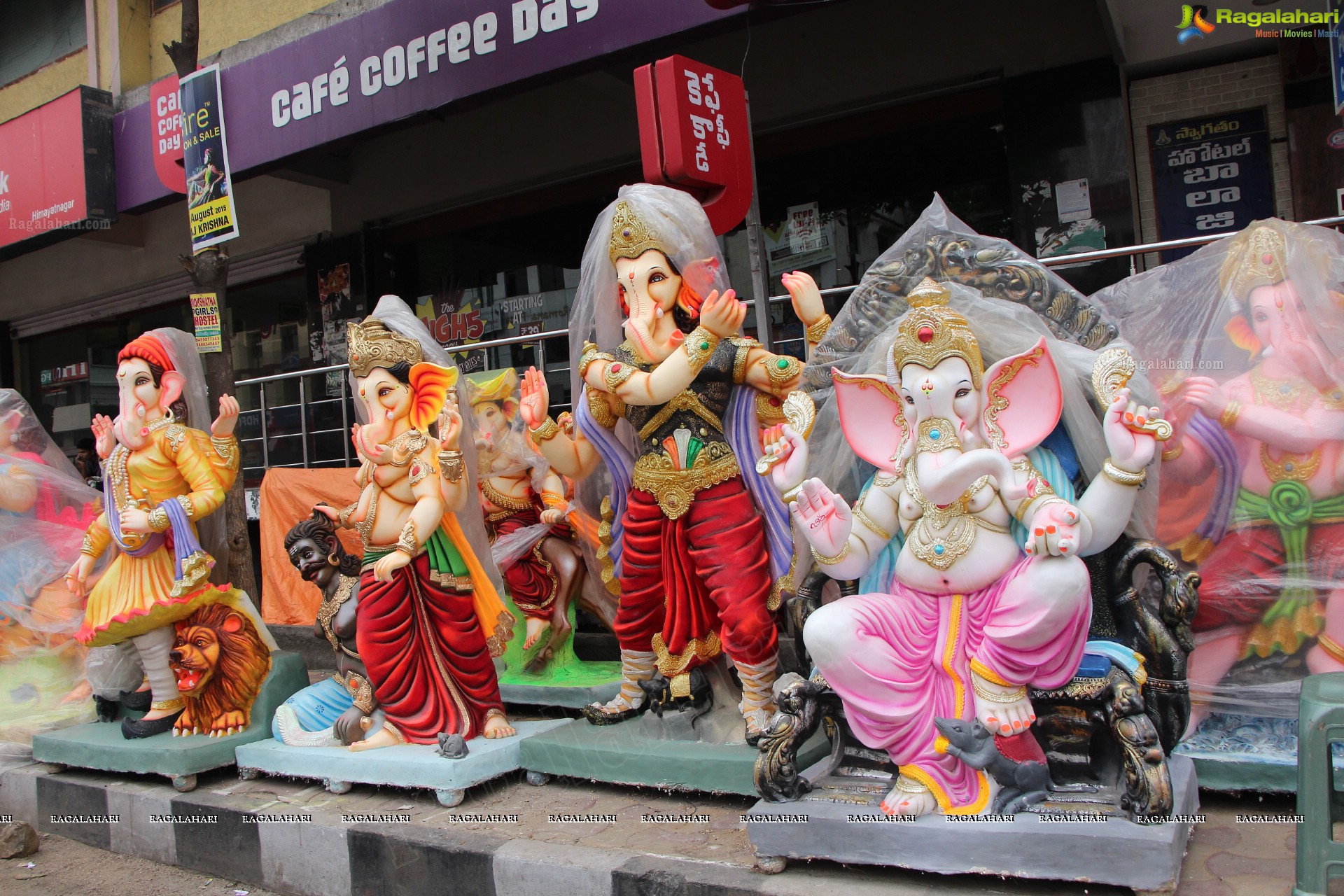 Hyderabad Ganesh Idols 2015 (High Definition)