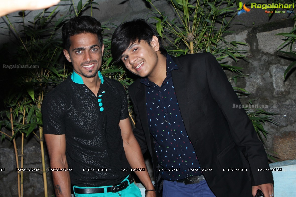 Rawstar Singer Darshan Raval Official After Party at Gravity Bistro, Hyderabad