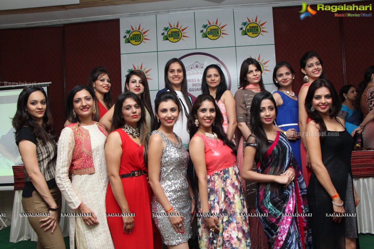 Miss and Mrs Gujarati India 2015 Grooming Session at Summer Green Resorts