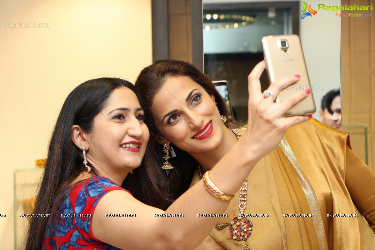 Launch of Hiya Jewellers by Swetha Reddy and Bina Singh, Hyderabad