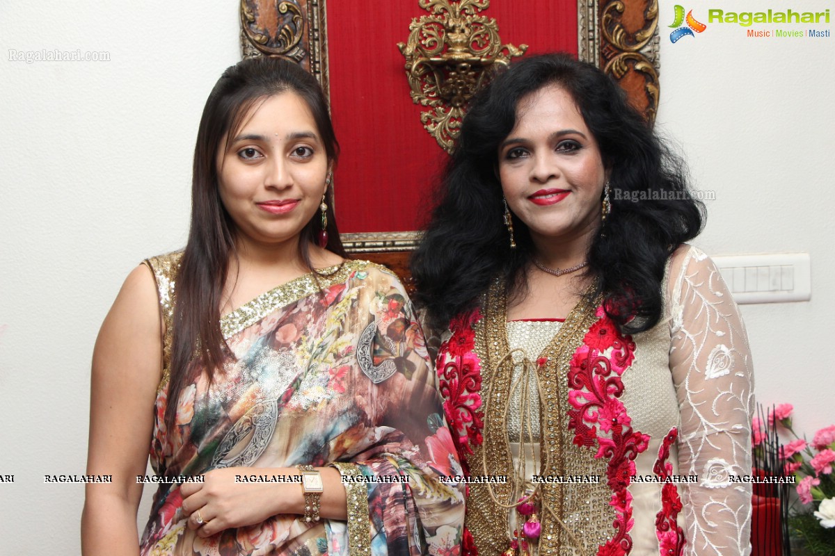 Launch of Hiya Jewellers by Swetha Reddy and Bina Singh, Hyderabad