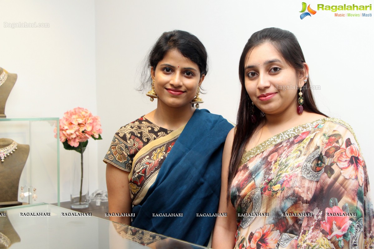 Launch of Hiya Jewellers by Swetha Reddy and Bina Singh, Hyderabad