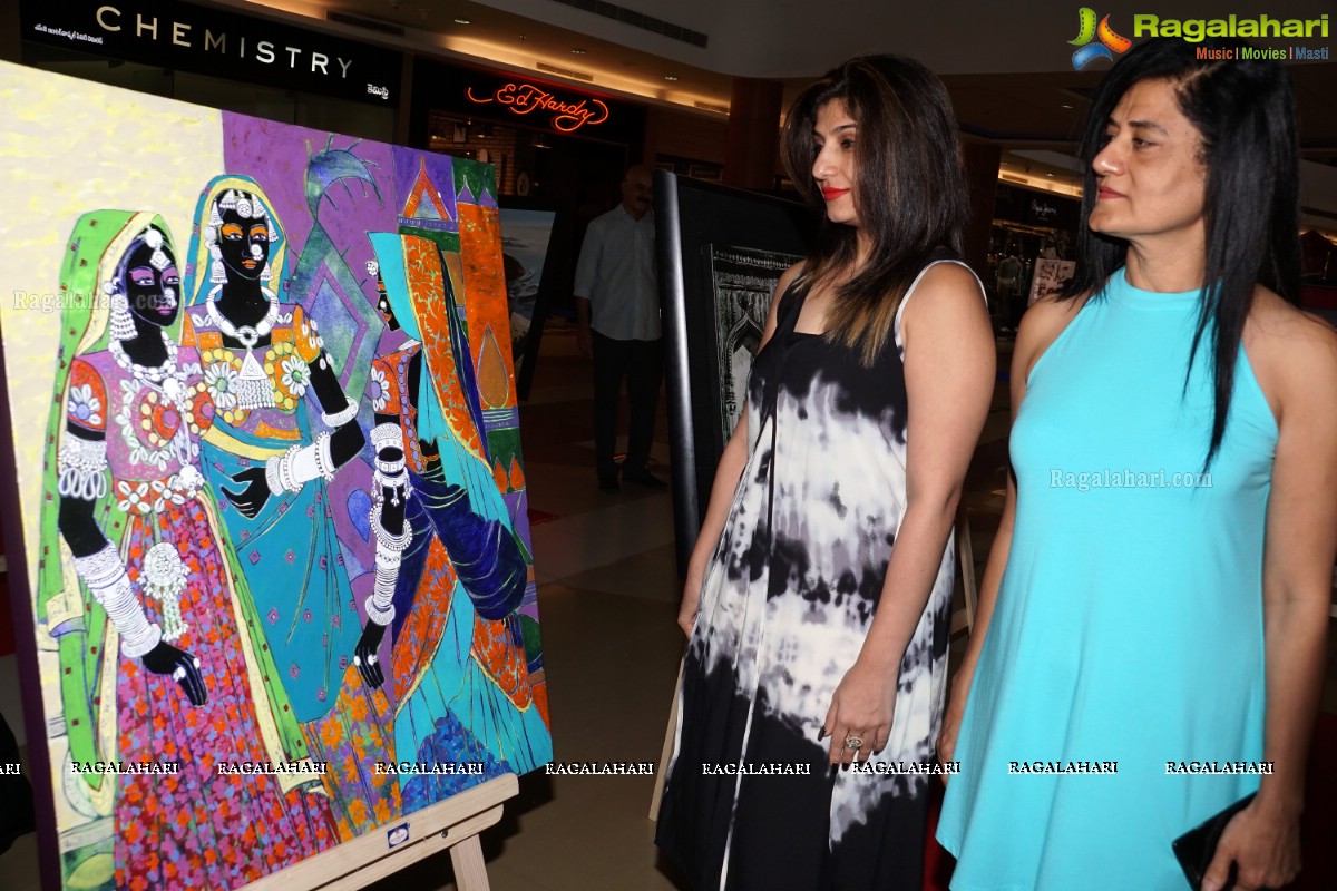 Namrata Shirodkar inaugurates Atrium Galleria - An Art Exhibition by Mr Rangoli Garg at Inorbit Mall, Hyderabad