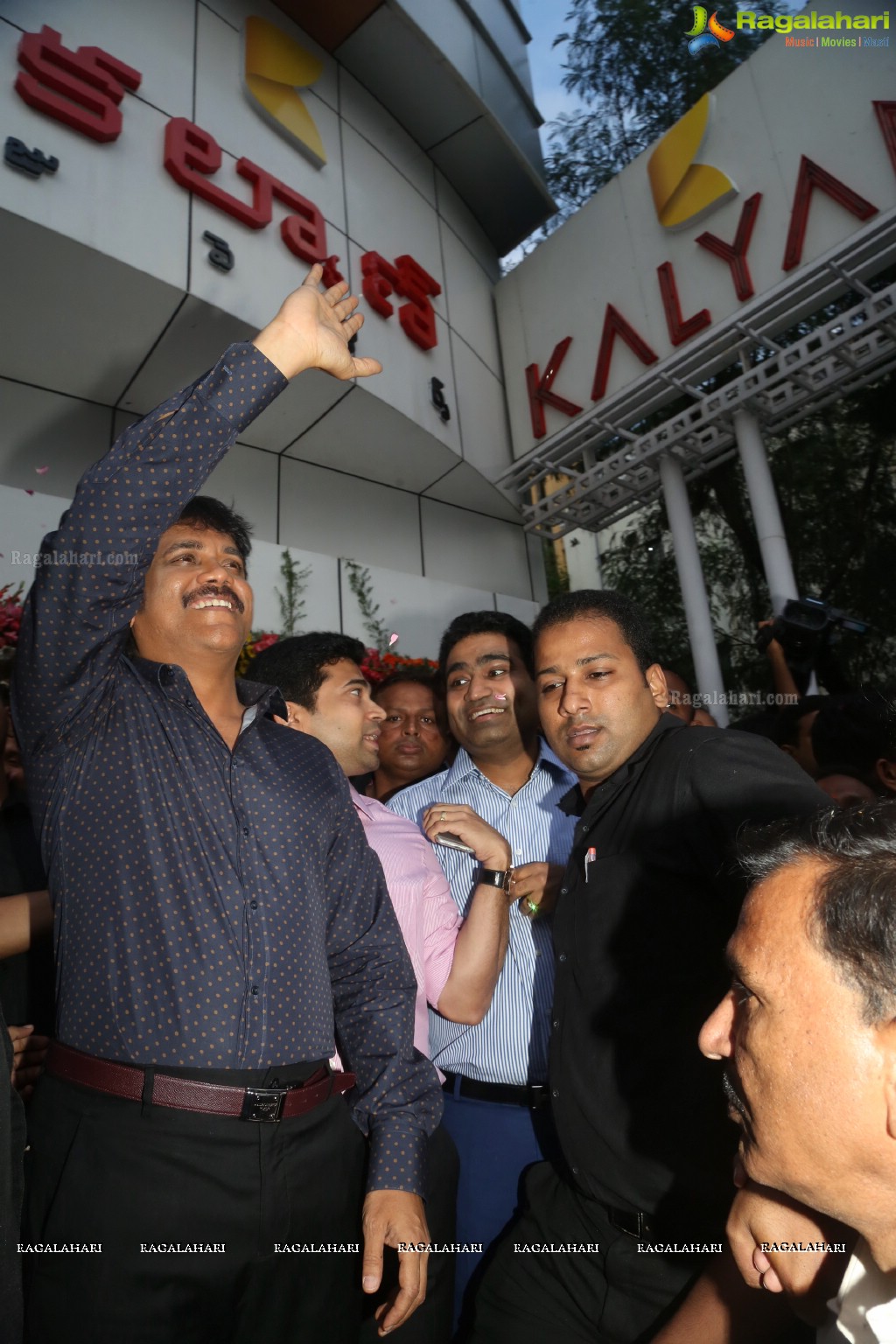 Nagarjuna launches Kalyan Jewellers at Punjagutta, Hyderabad