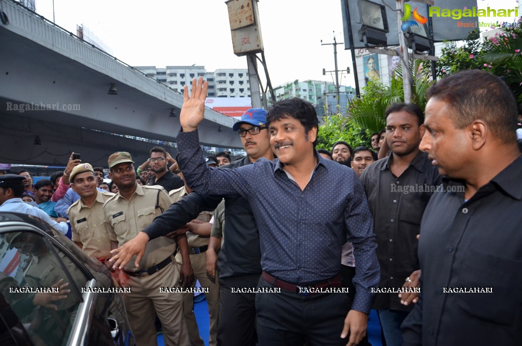 Nagarjuna launches Kalyan Jewellers at Punjagutta, Hyderabad