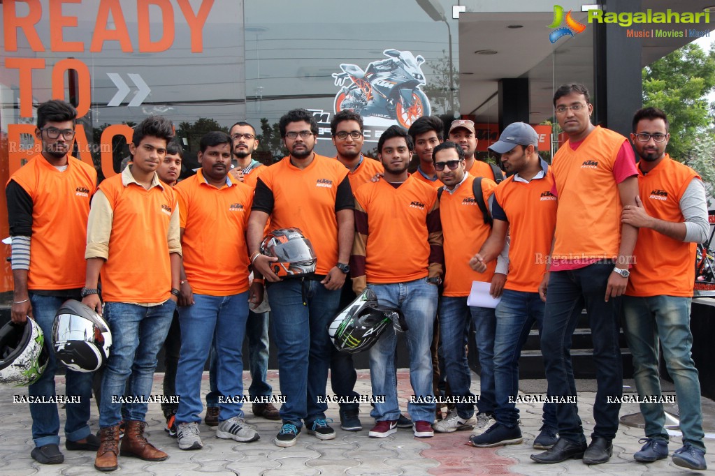 KTM Orange Ride at Banjara Hills, Hyderabad