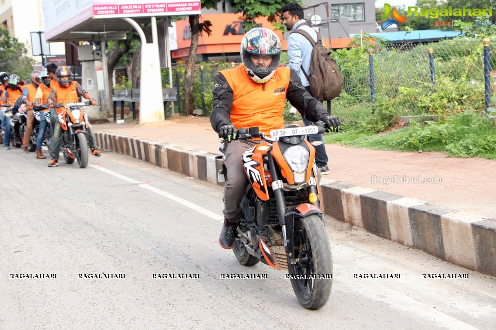 KTM Orange Ride at Banjara Hills, Hyderabad