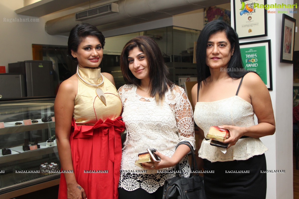 Madbob's Collection 'Extreme Serenity' Launch at Beyond Coffee, Hyderabad