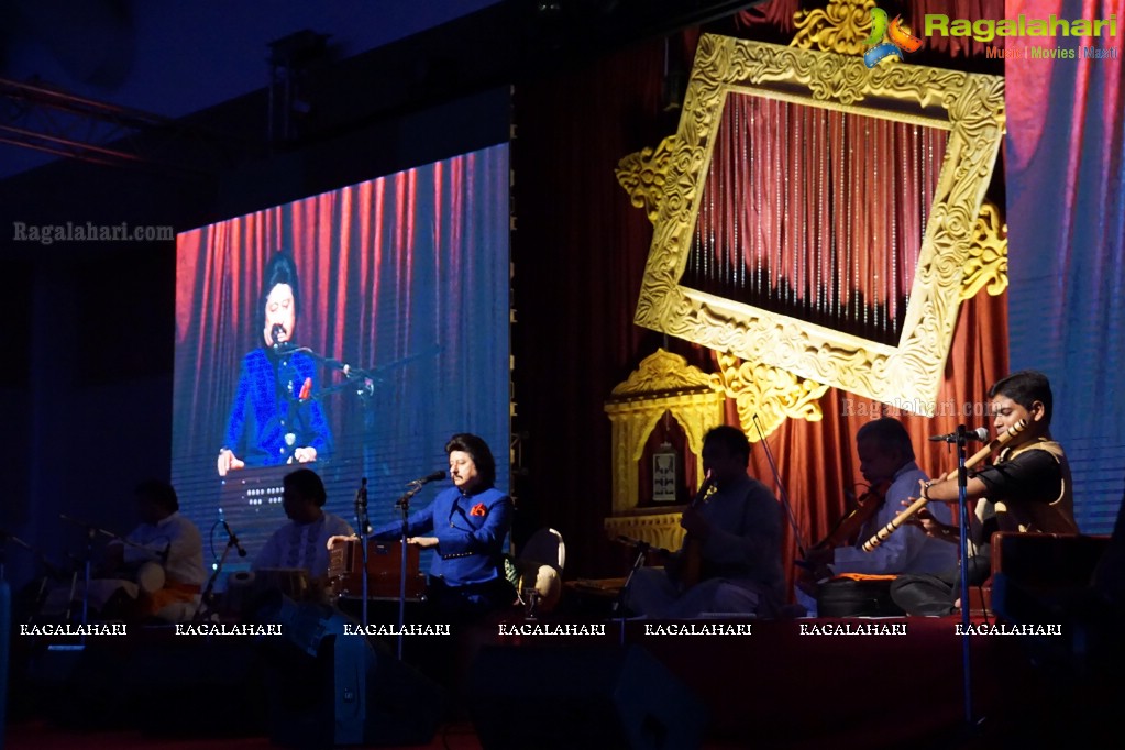 Pankaj Udhas - Live Ghazal Concert by Prayas, Hyderabad