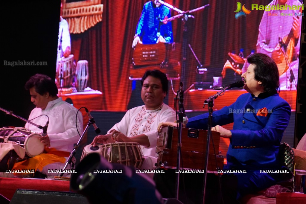 Pankaj Udhas - Live Ghazal Concert by Prayas, Hyderabad