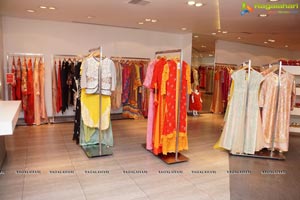 Ridhi Mehra Designs