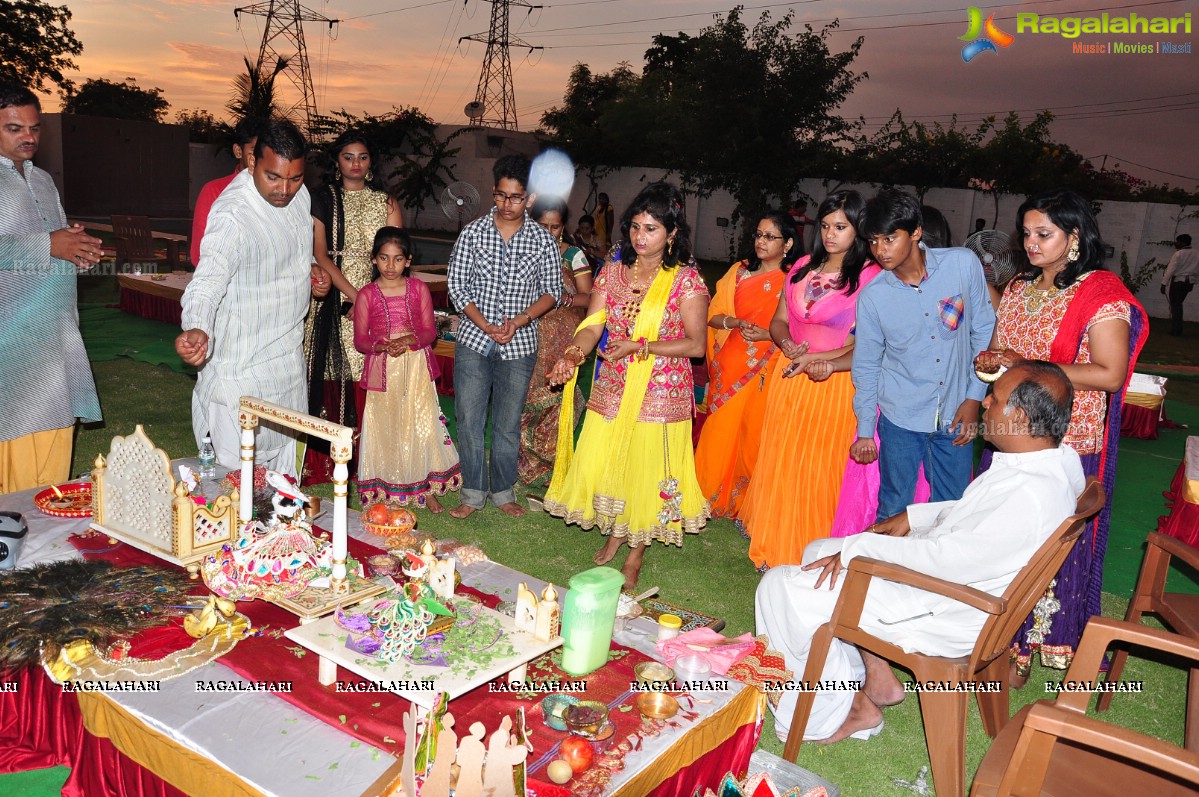 Pre Janmashtami Utsav Celeberation with Tulsi Archana and Day Out Picnic of Natkhat Ladoo Ji - Hosted by Bhuraria Family