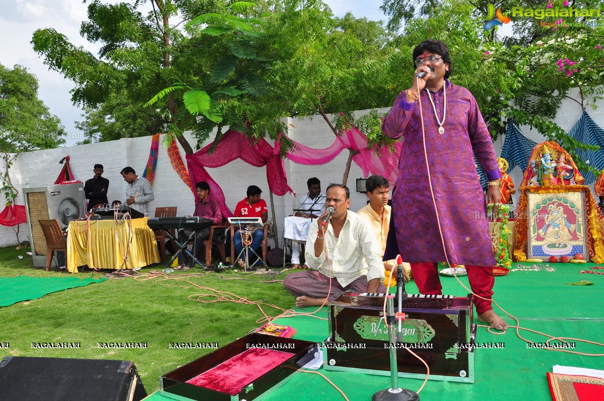 Pre Janmashtami Utsav Celeberation with Tulsi Archana and Day Out Picnic of Natkhat Ladoo Ji - Hosted by Bhuraria Family