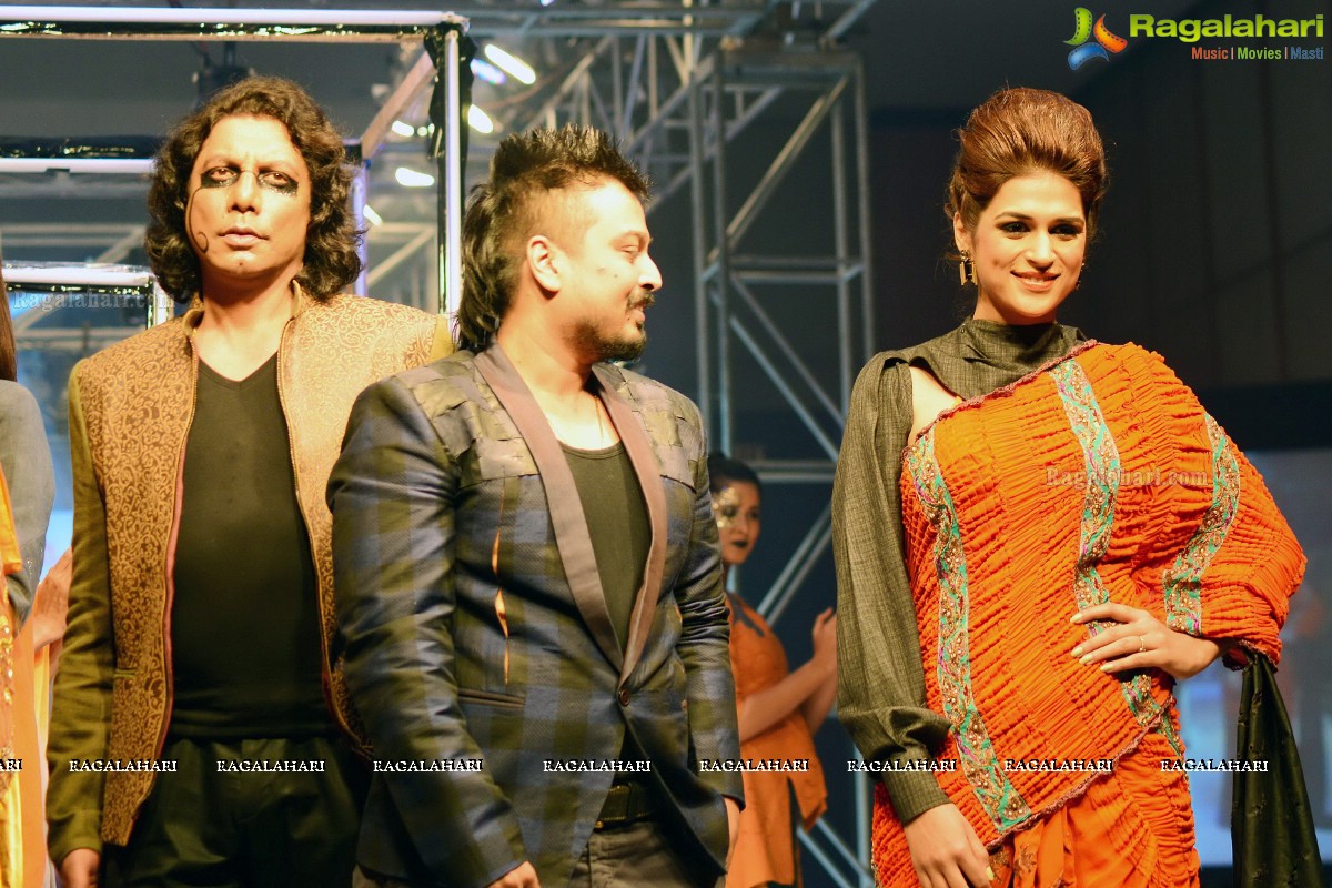 Shraddha Das as Showstopper for Kingfisher Ultra Bengal Fashion Week Finale