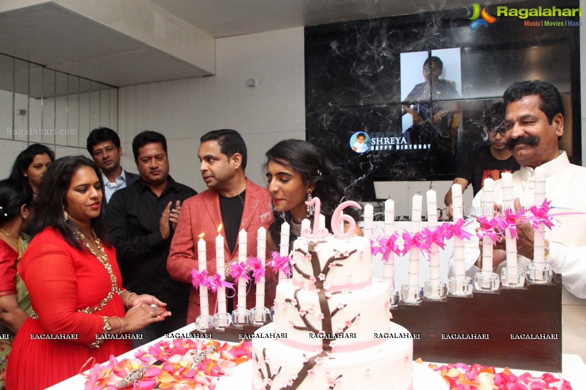 16th Birthday Celebrations of Shreya Reddy, Hyderabad