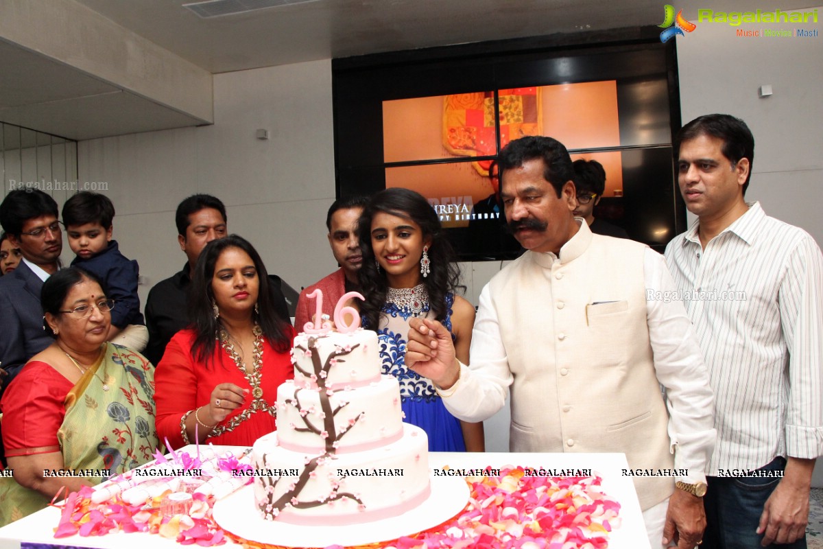 16th Birthday Celebrations of Shreya Reddy, Hyderabad