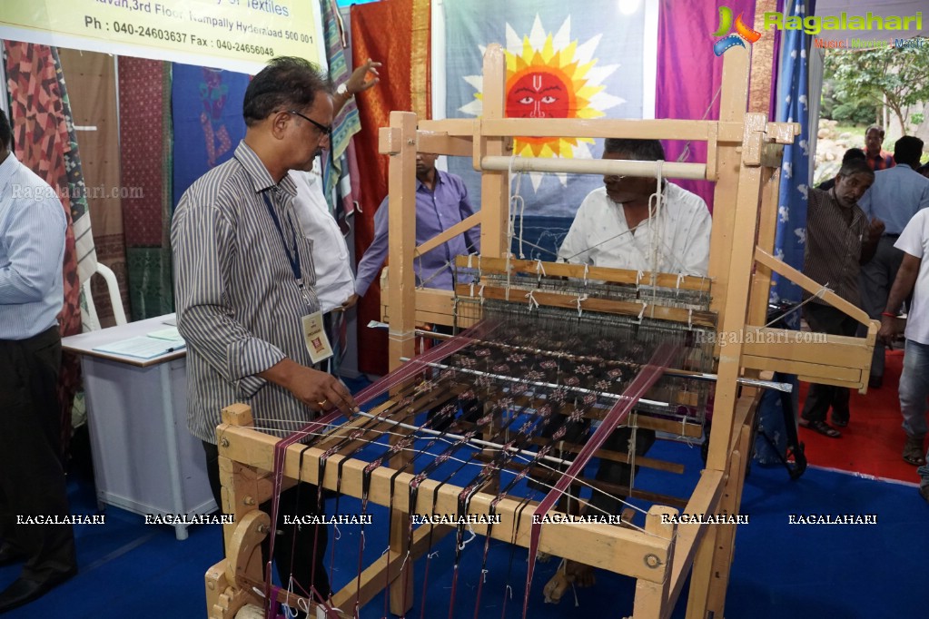 The Silk Mark Expo 2015 at Sri Satya Sai Nigamaagamam, Hyderabad